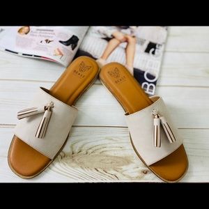 “ Keesha” Sandal